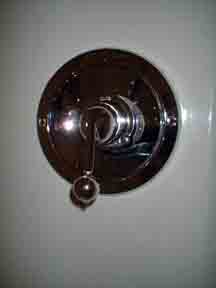 shower handle02.jpg